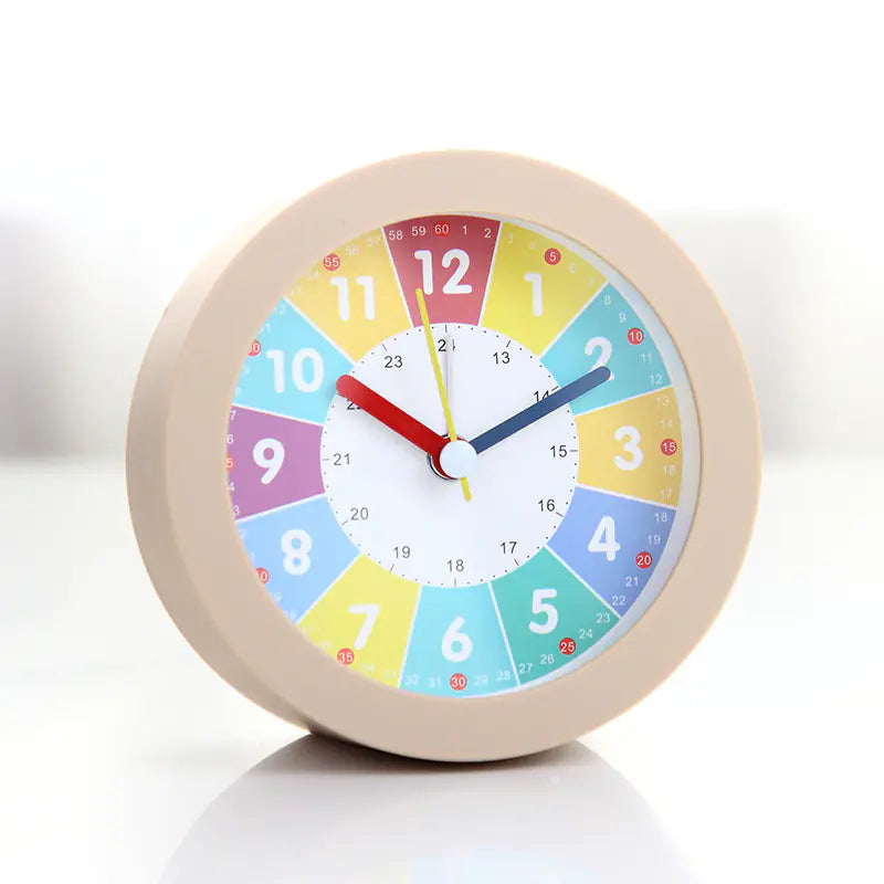 Reloj Despertador Silencioso para la Mesita de Noche con Luz Nocturna para Niños Esencia Hogar